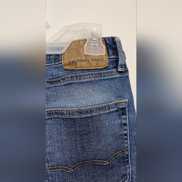 American Eagle Jeans Next level Stretch Distressed Denim High waist shorts 28 - Picture 7 of 12